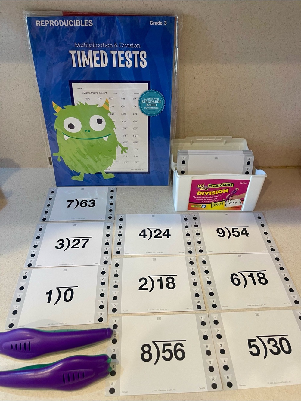 Educational Insights Hot Dots Self-Checking Math Division Flashcards & 2 Pens